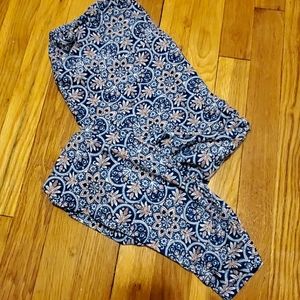 Lularoe tall and curvy leggings